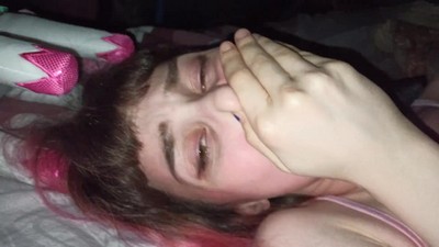 Во время интимного момента с парнем, моей мамы не оказалось дома.